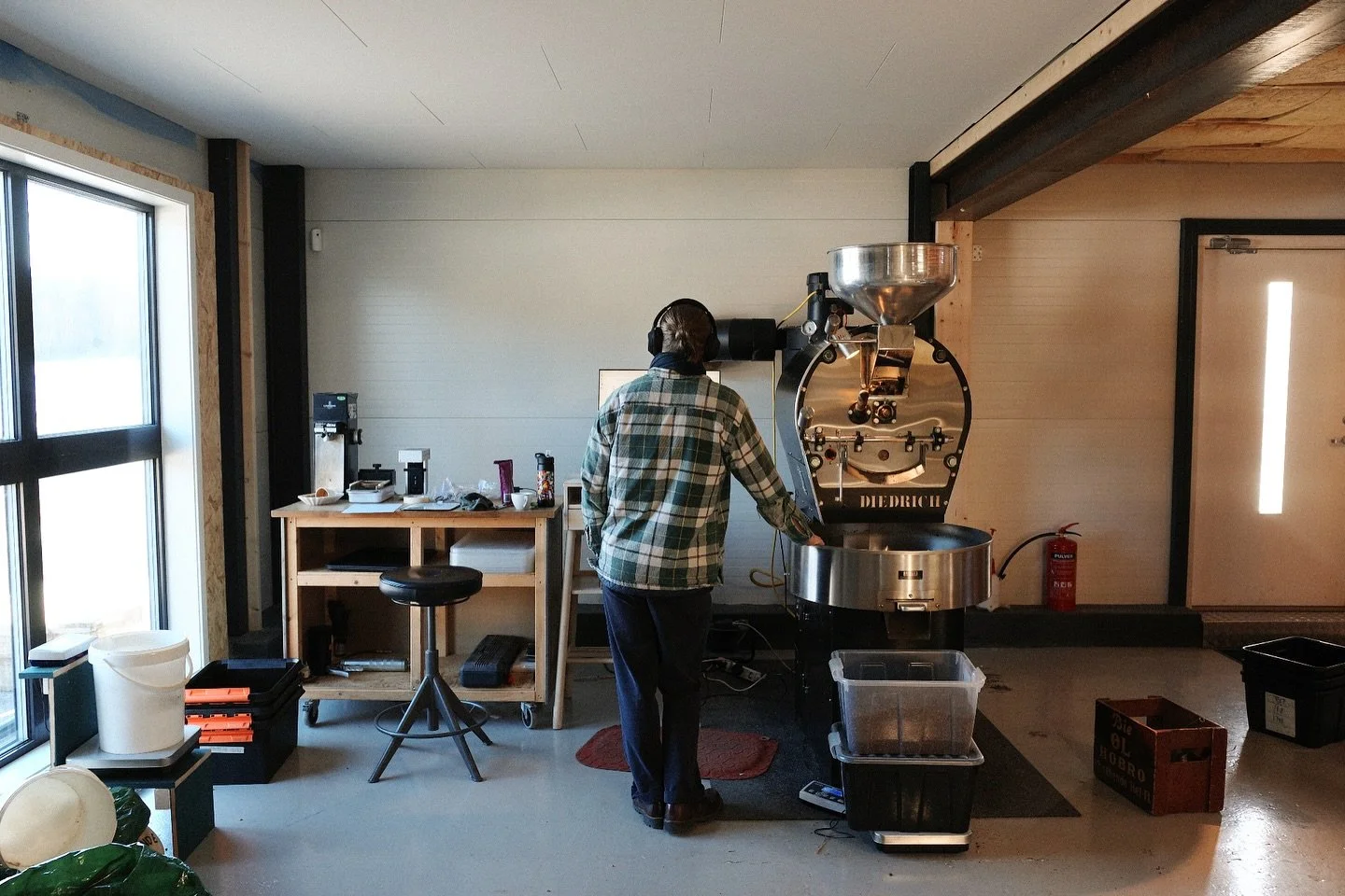 Snart helg! 🔥☕️🔥☕️🔥

langorakaffe.no

#lang&oslash;rakaffe #diedrichroaster #kaffe #kaffebrenneri