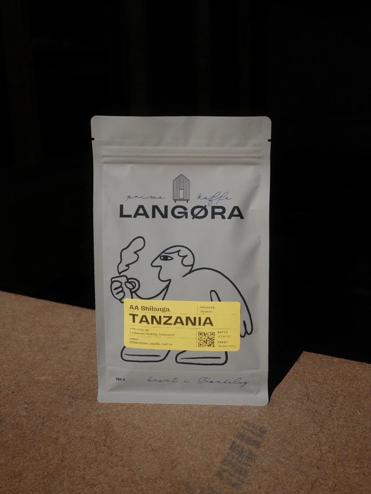 Ny kaffe: 
Tanzania Shilanga AA
Leskende, fruktig, balansert.
Stikkelsb&aelig;r, vanilje, hvit te. 

Sjekk ut den og andre godsaker i nettbutikken

www.langorakaffe.no