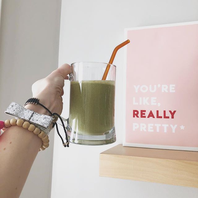 Well, you are!!!! So cheers to you, pretty Lover of life :)))
💕🌿
Chocolate for breakfast is ok when you add your greens, yes?!
🌿🍫
#happymonday #april #makelovetoyourlife #chocolate #proteinshake #greensmoothie