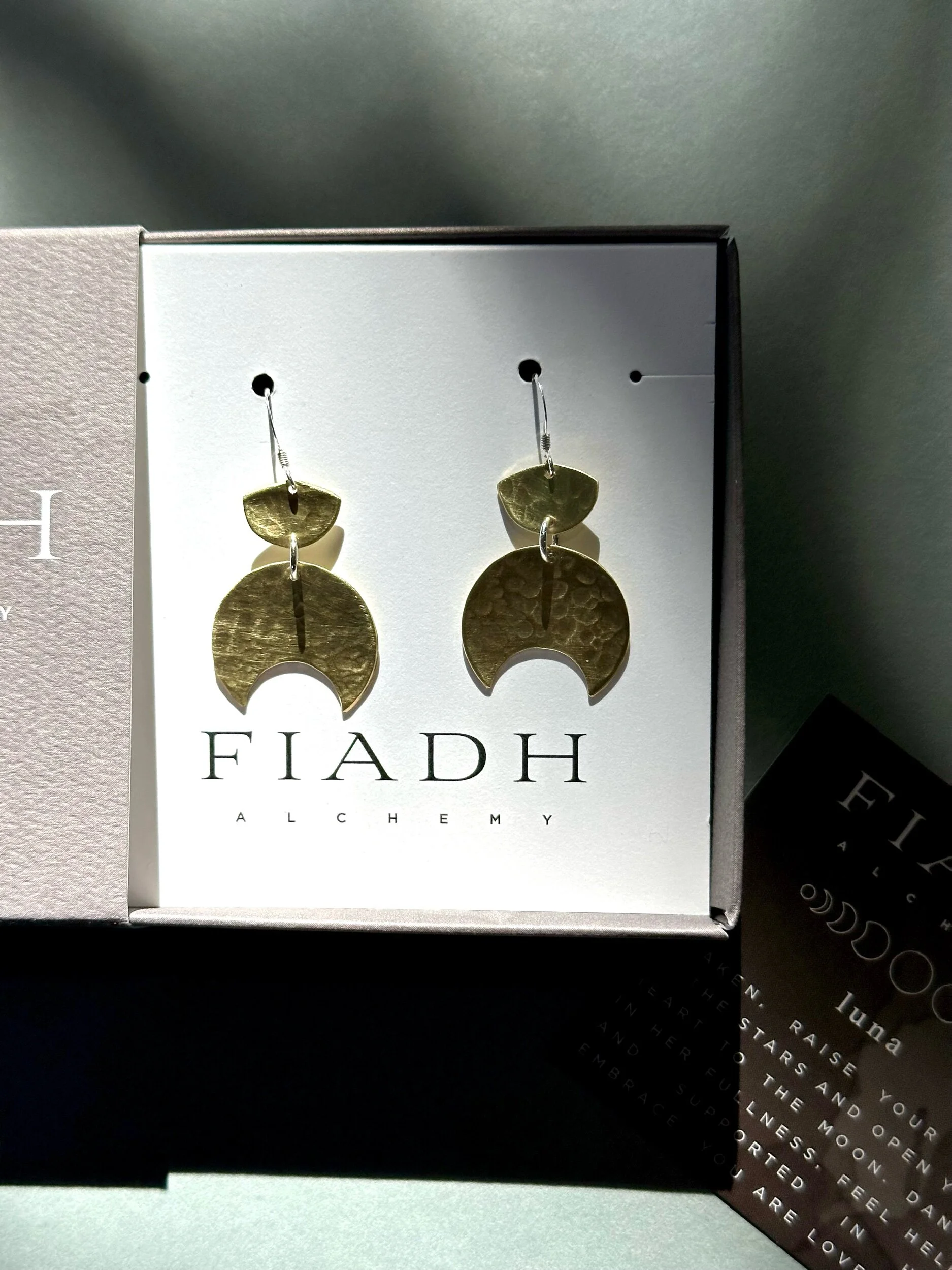 9916A510-5B6C-427B-8D8C-F899C408A55F