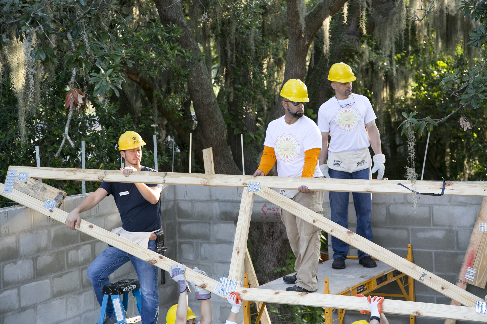 Interfaith Build_092416_0091.jpg