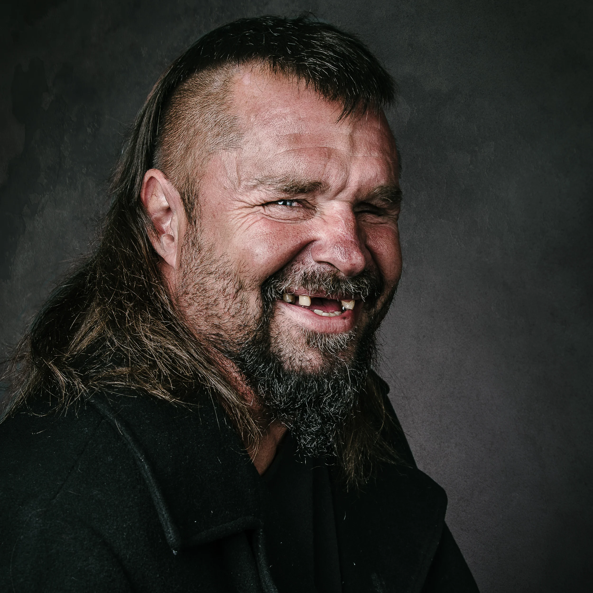 Donnis "All Back To The Smile"