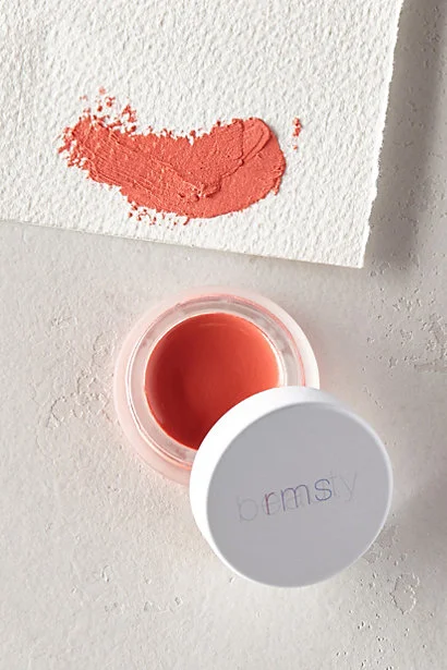 Smile: a sheer coral with a retro feel
