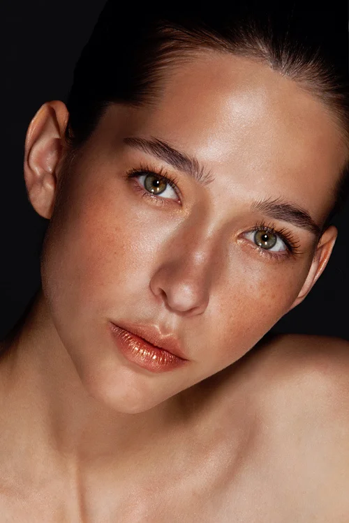 &nbsp;Here, Lip2Cheek in Promise is used as a blush on the cheeks. (All products used here are by RMS Beauty, check out their blog&nbsp;here for details on what else was used.)