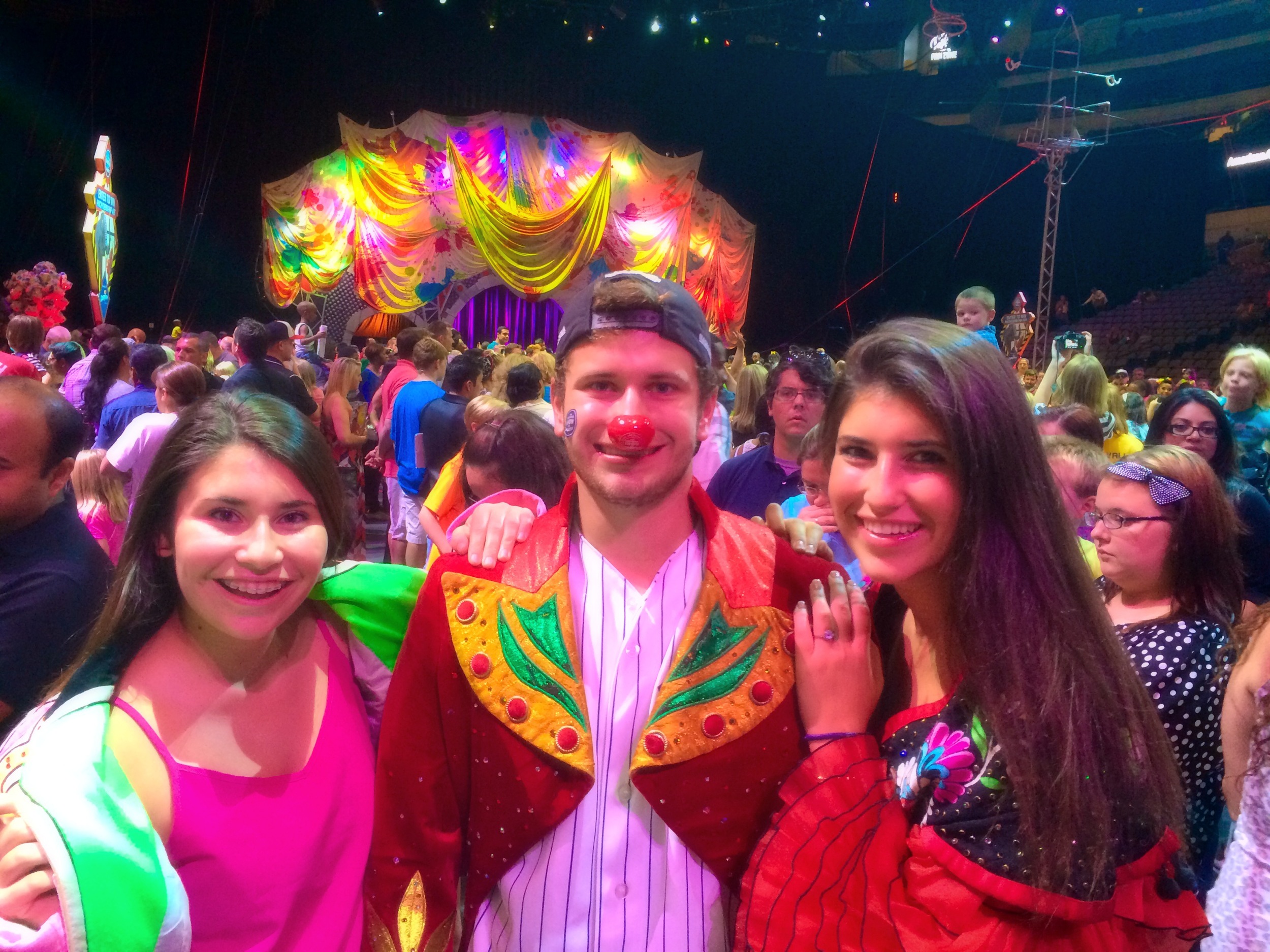 Kids at Circus 2014.JPG