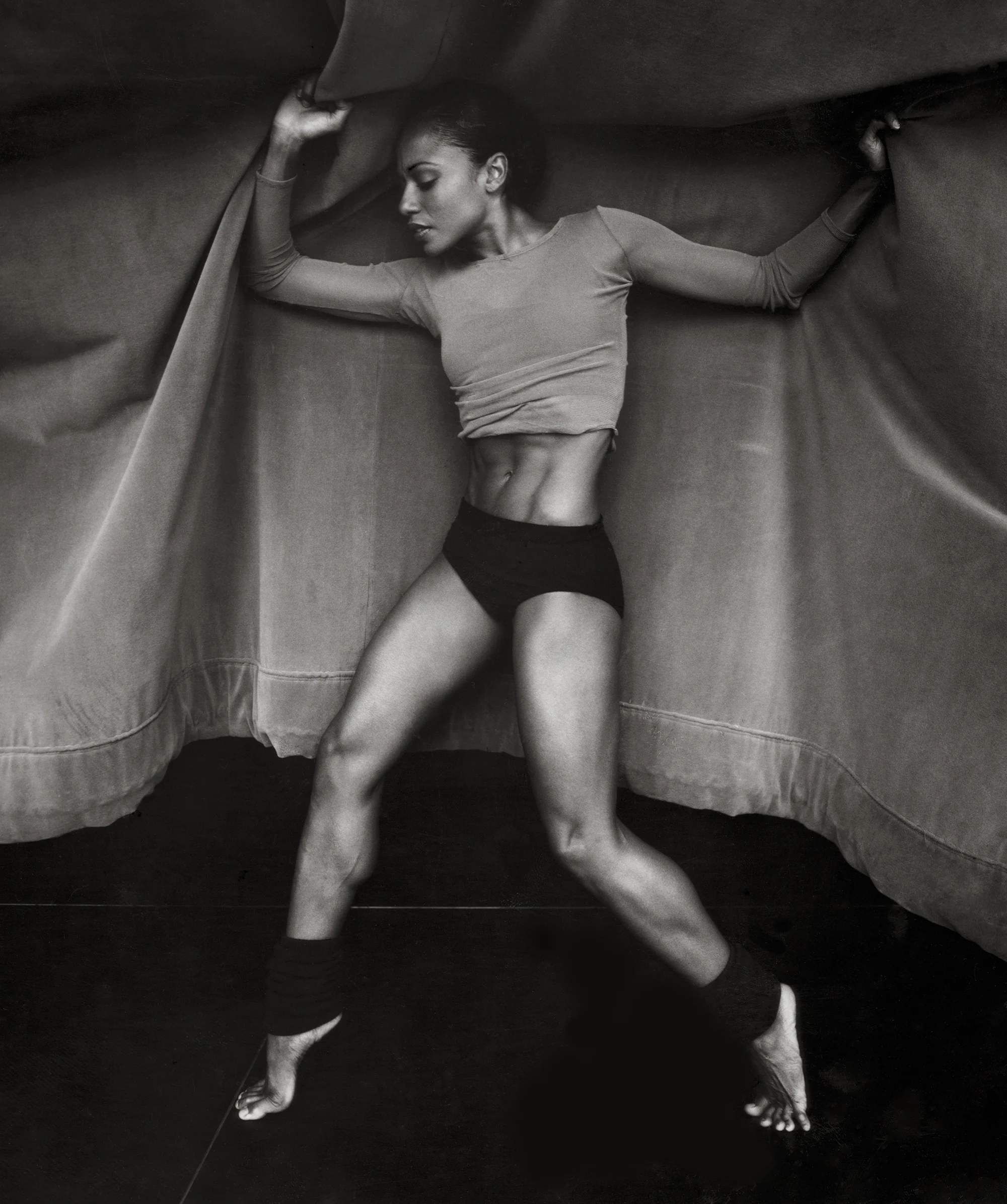 119_linda_curtain.jpg