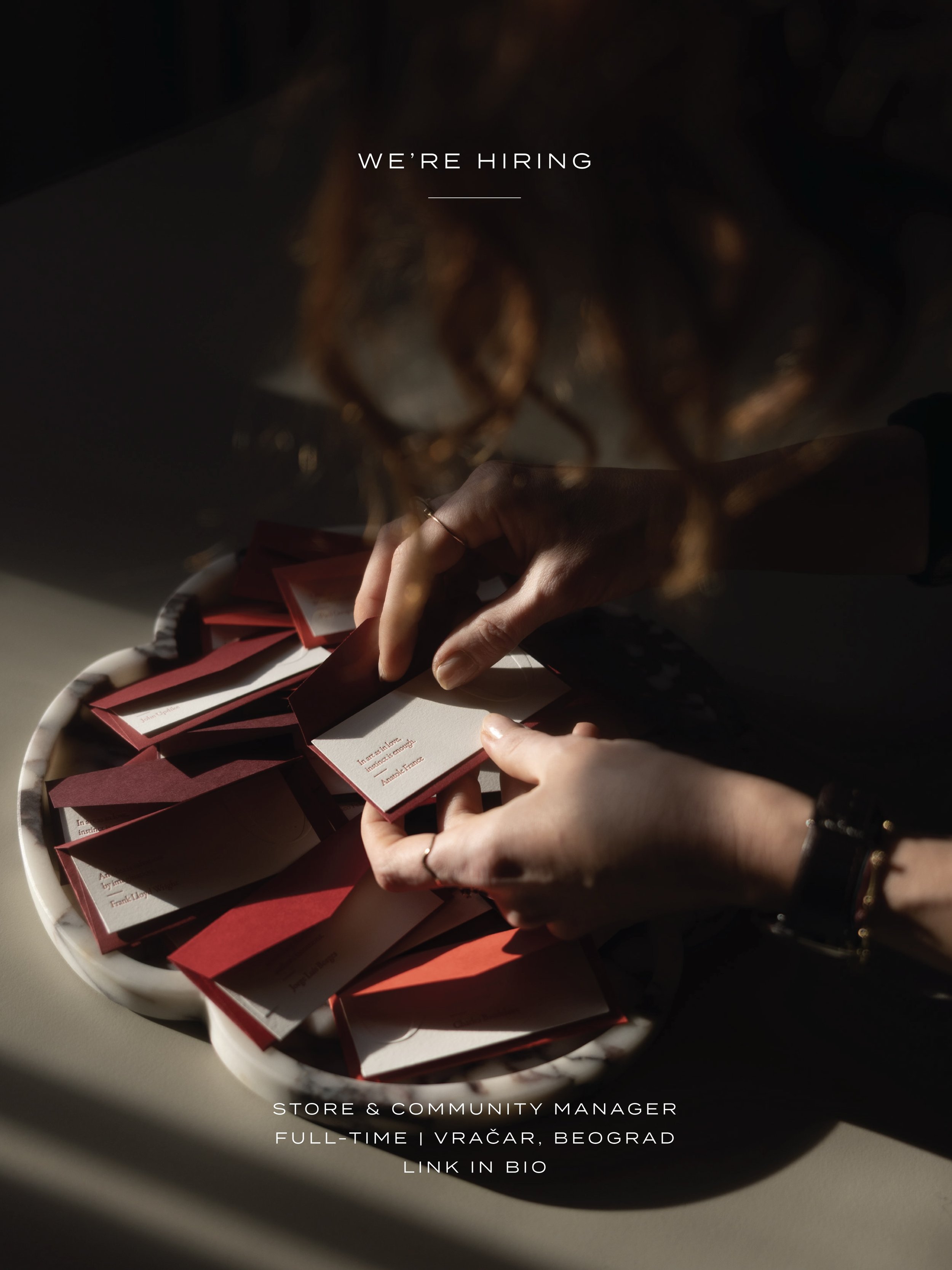 We&rsquo;re looking for a full-time Store &amp; Community Manager with proven retail experience to join our team in Belgrade. Link in bio for more details and to apply.💫

#poslovi #topolska18 #loveonpaper