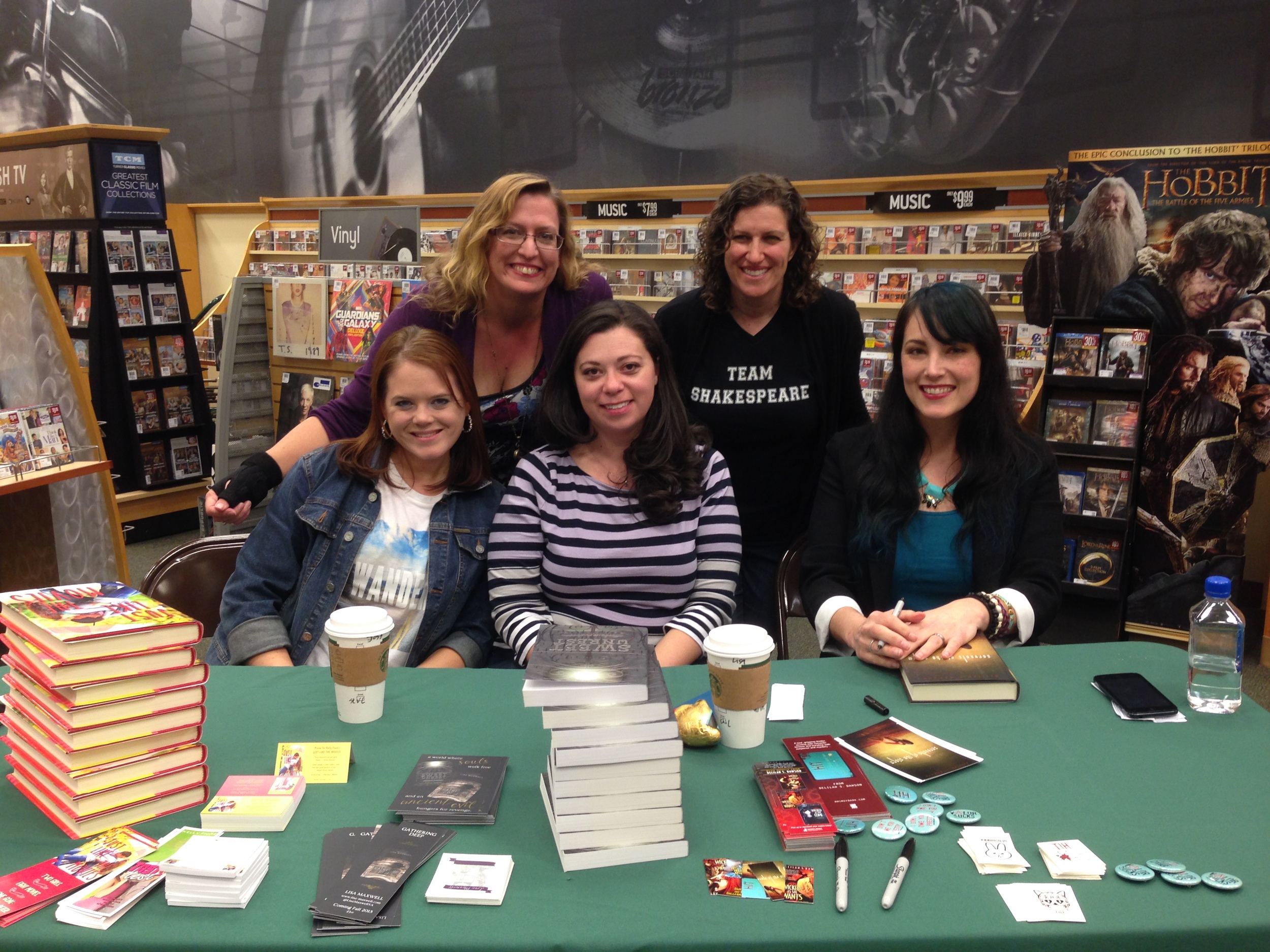 Me, michelle ray, kelly fiore, lisa maxwell, and delilah dawson at B&N in fairfax!