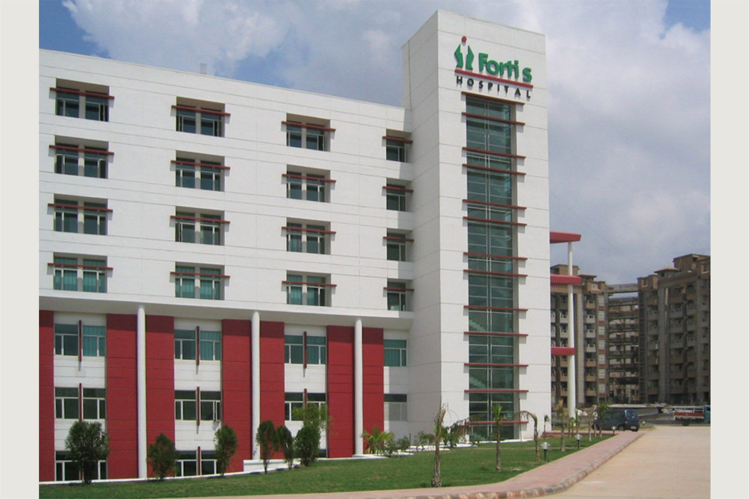 Projects_1500_Fortis-Noida.jpg