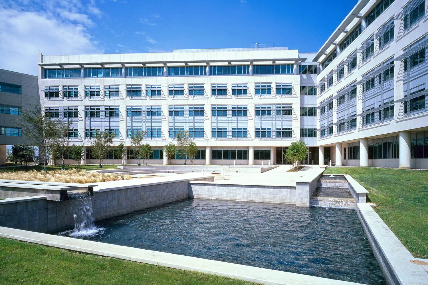 Projects_1500_FBI-Dallas_01.jpg