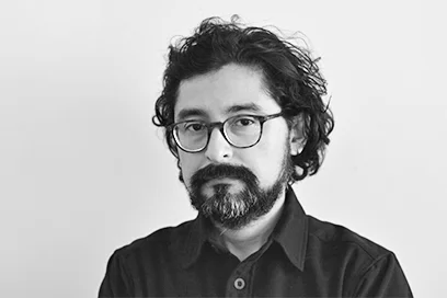OMAR BÁRCENA Architect :: Director
