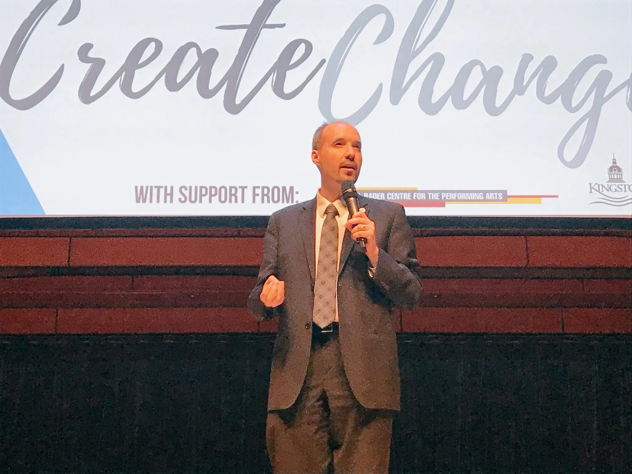 Bryan speaking at Dunin-Deshpande Summer Pitch Competition