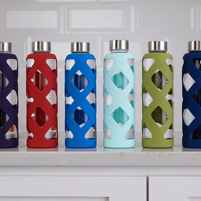 Eco-friendly, goes where you go, and makes staying hydrated a breeze. Shop our borosilicate glass bottles today!  https://www.aquasana.com/glass-water-bottles/sleeved-premium-glass-bottle 
#ecofriendly #waterbottle #shop #travel #cleanwater #filtered