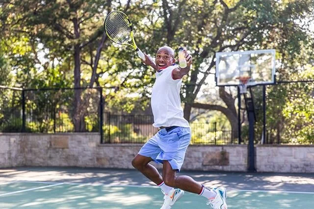 &ldquo;Ever since I&rsquo;ve started working with and eating @snapkitchen, my body has been feeling the benefits.&rdquo;⁠ -@nicholasmonroe10s ⁠
⁠
~~~⁠
Summer calls for fresh, healthy drinks and meals, and we&rsquo;ve got those in spades. Our Glow Wat