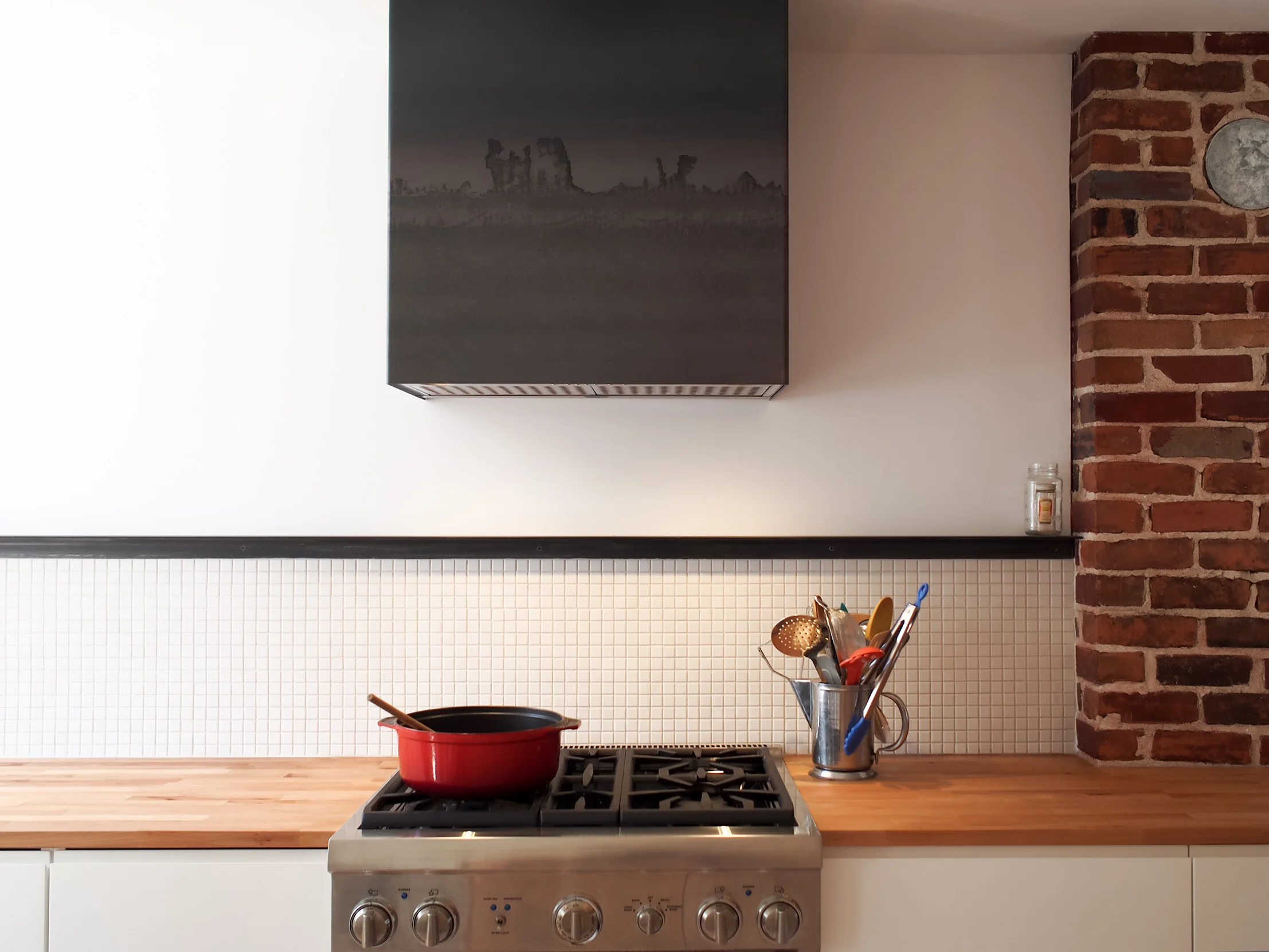  Renovation project in Montreal Duplex where we took over an old emergency staircase and added the space to the kitchen, thus creating a vertical addition  filled with natural light 