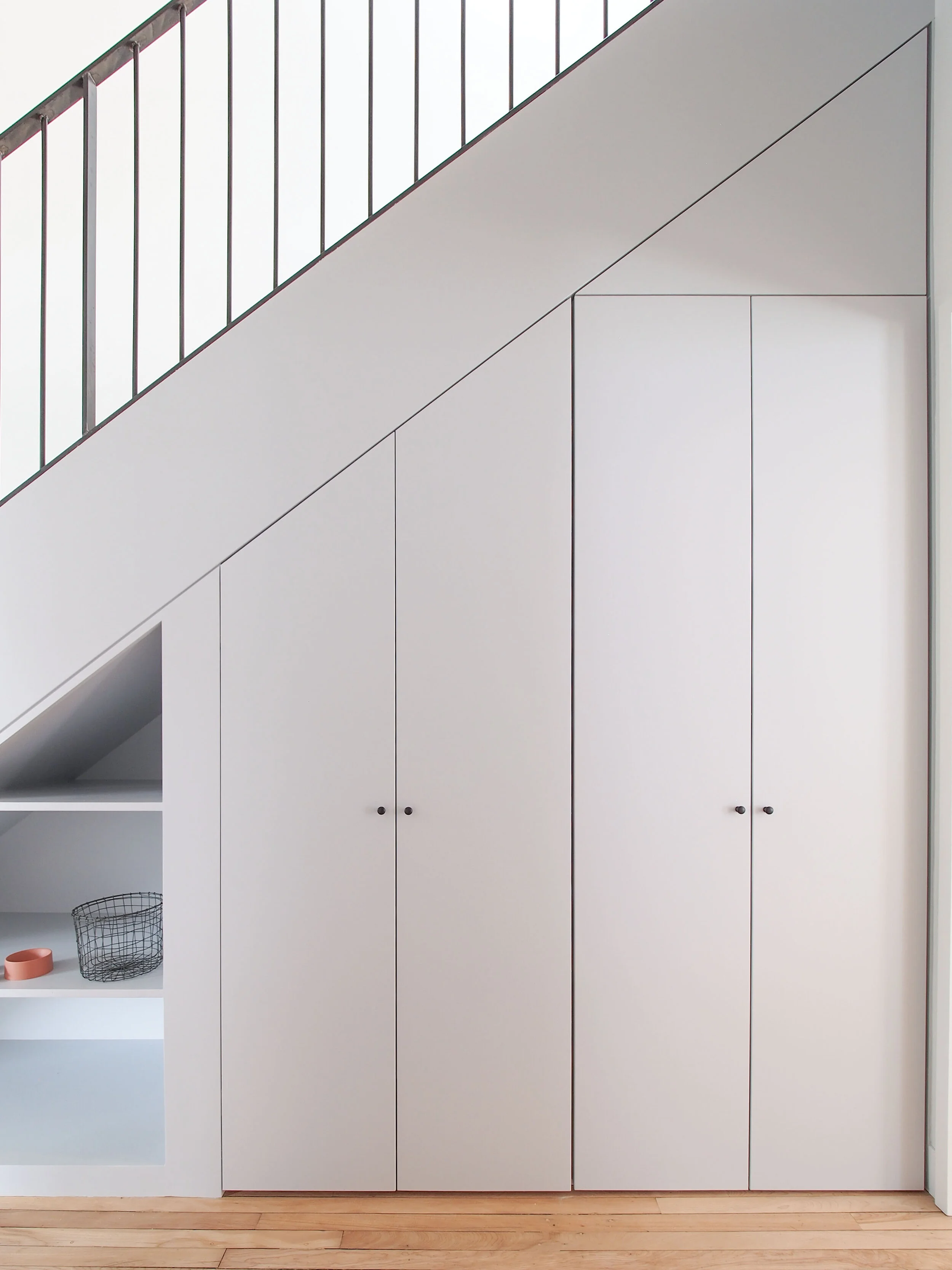  Renovation project of a Mile end duplex into a single family home. 