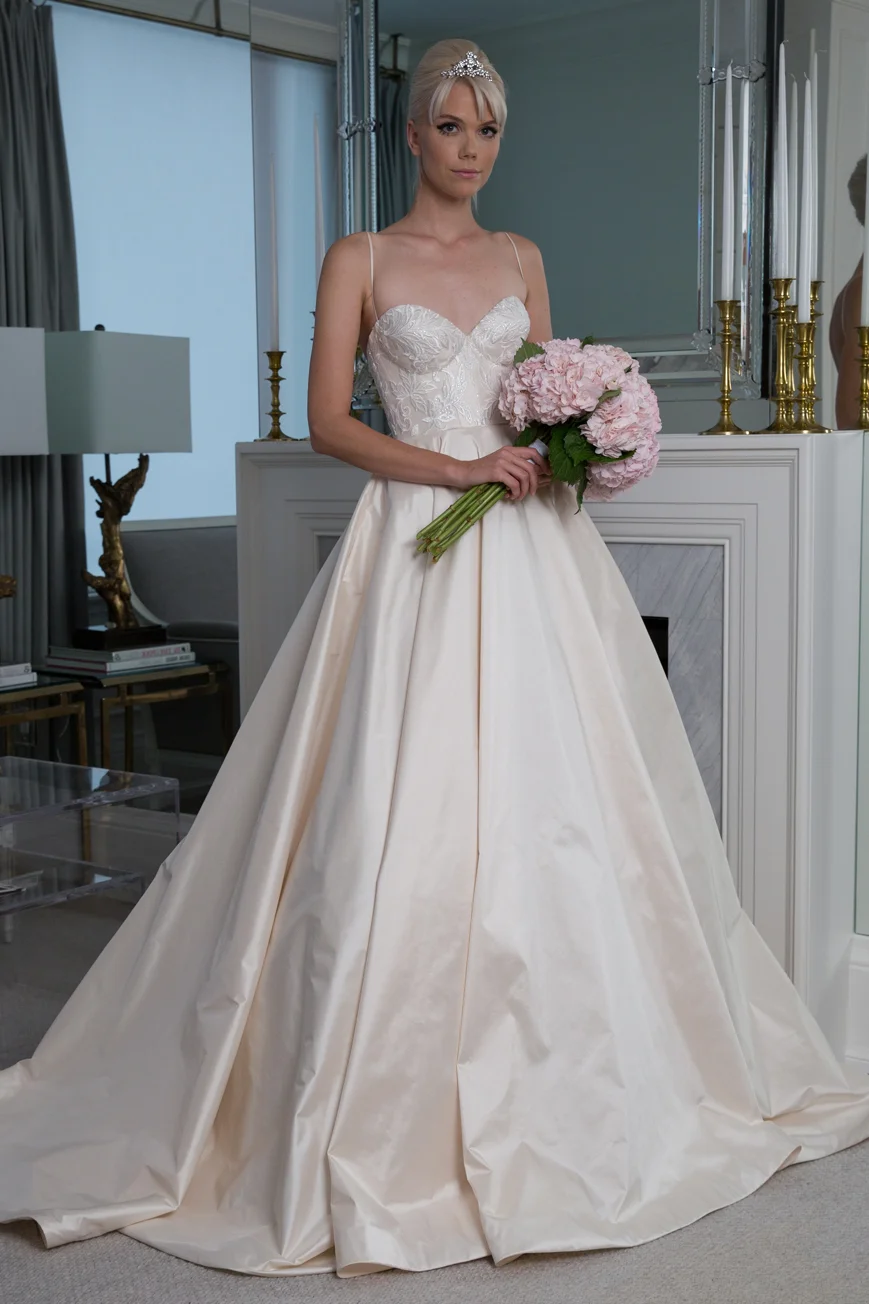 LEGENDS Romona Keveza Style L9151