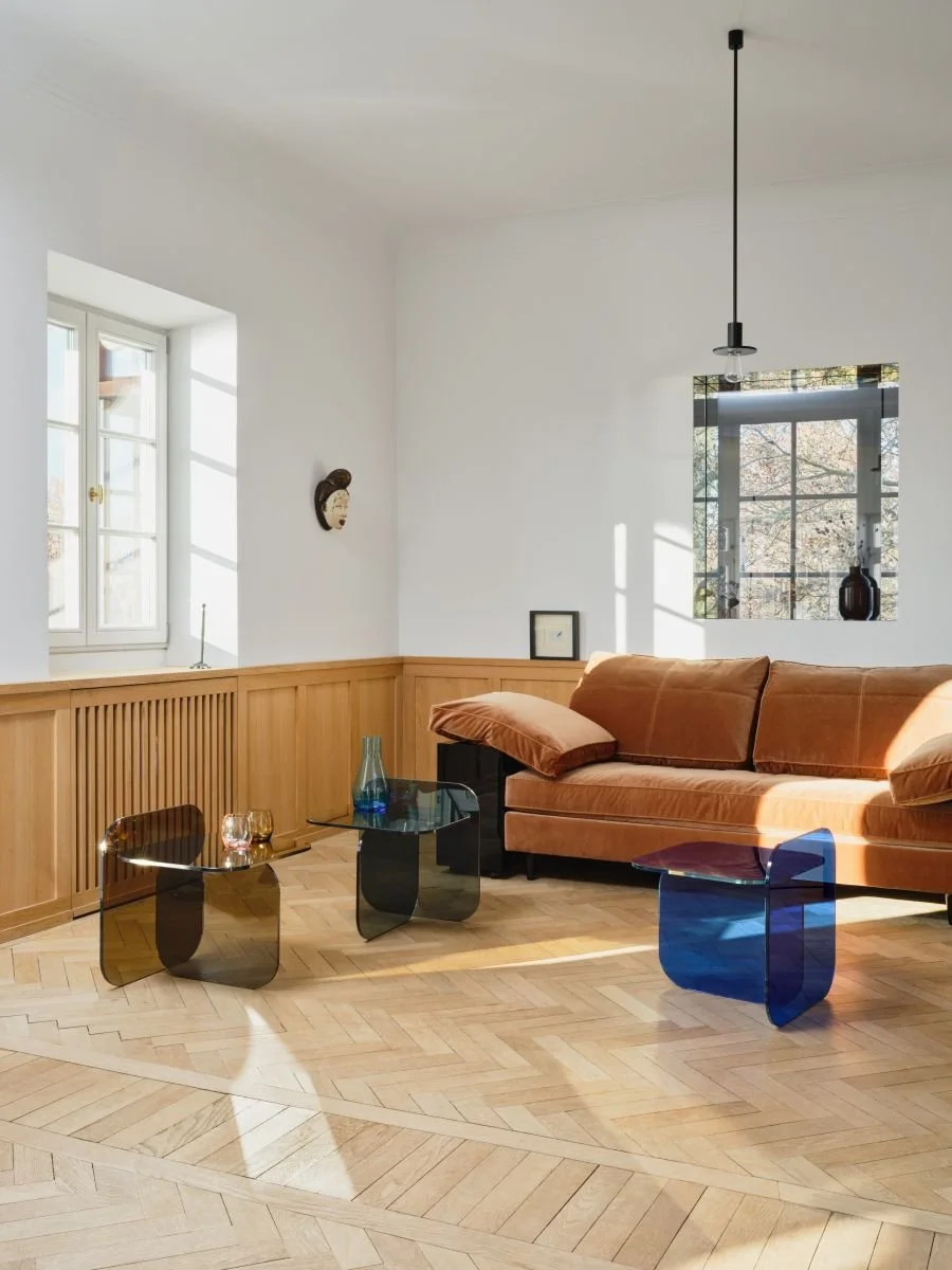 ClassiCon-sol-side-table-group-lota-sofa-vt-photo-kellermann.jpg
