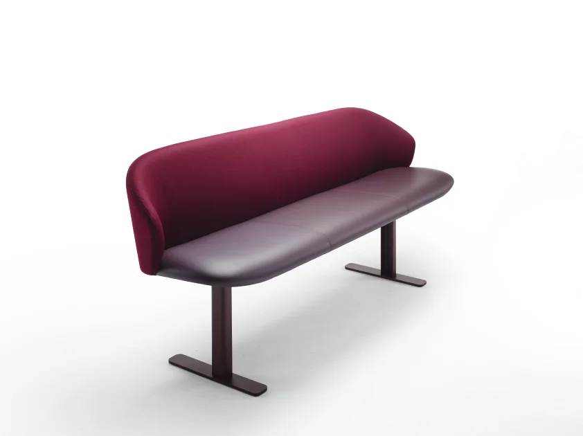 Arco-Close_Bench-Gudmundur_Ludvik-LowRes-02.JPG