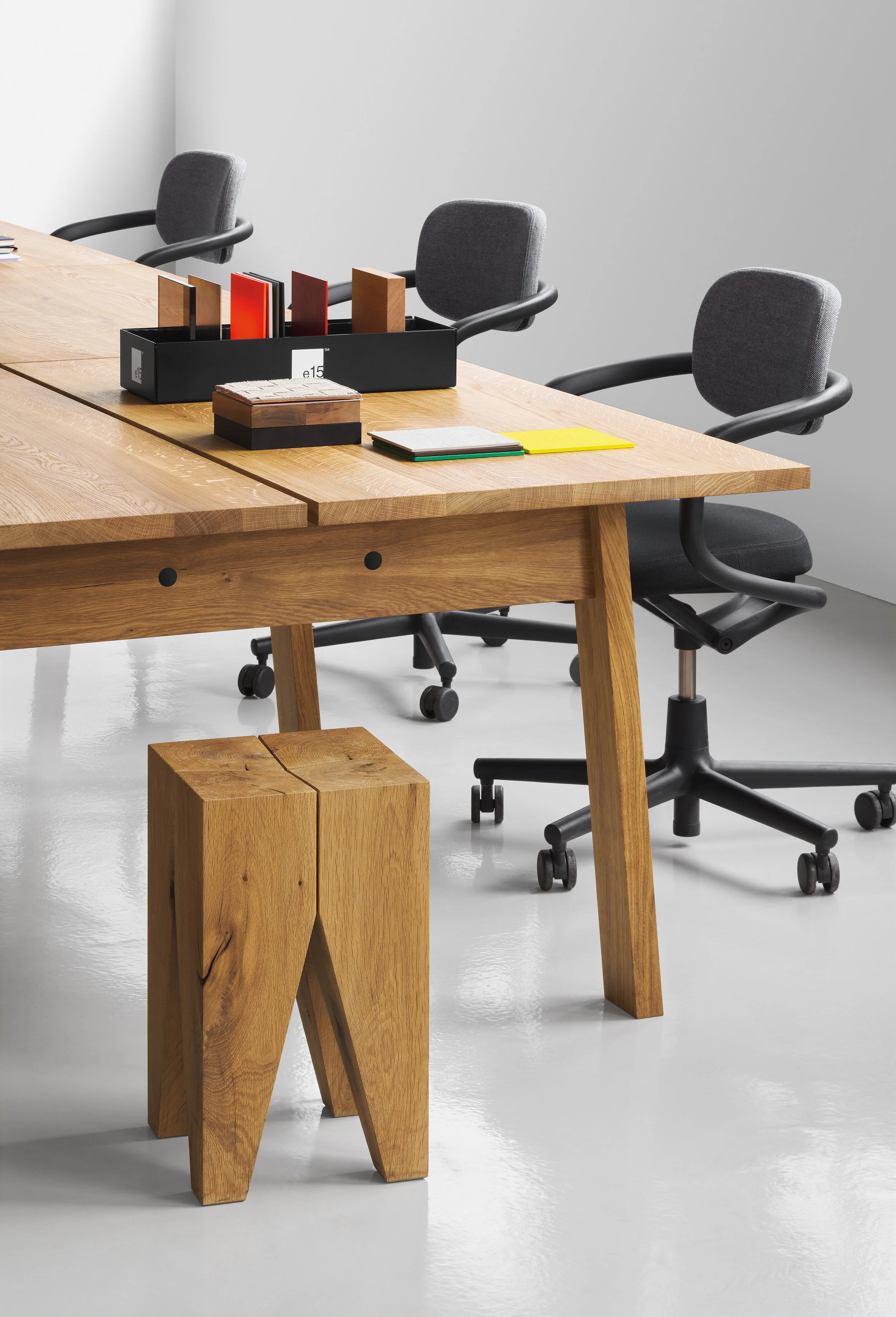 DC08_BASIS_workstation_ST04_BACKENZAHN_detail_new.jpg