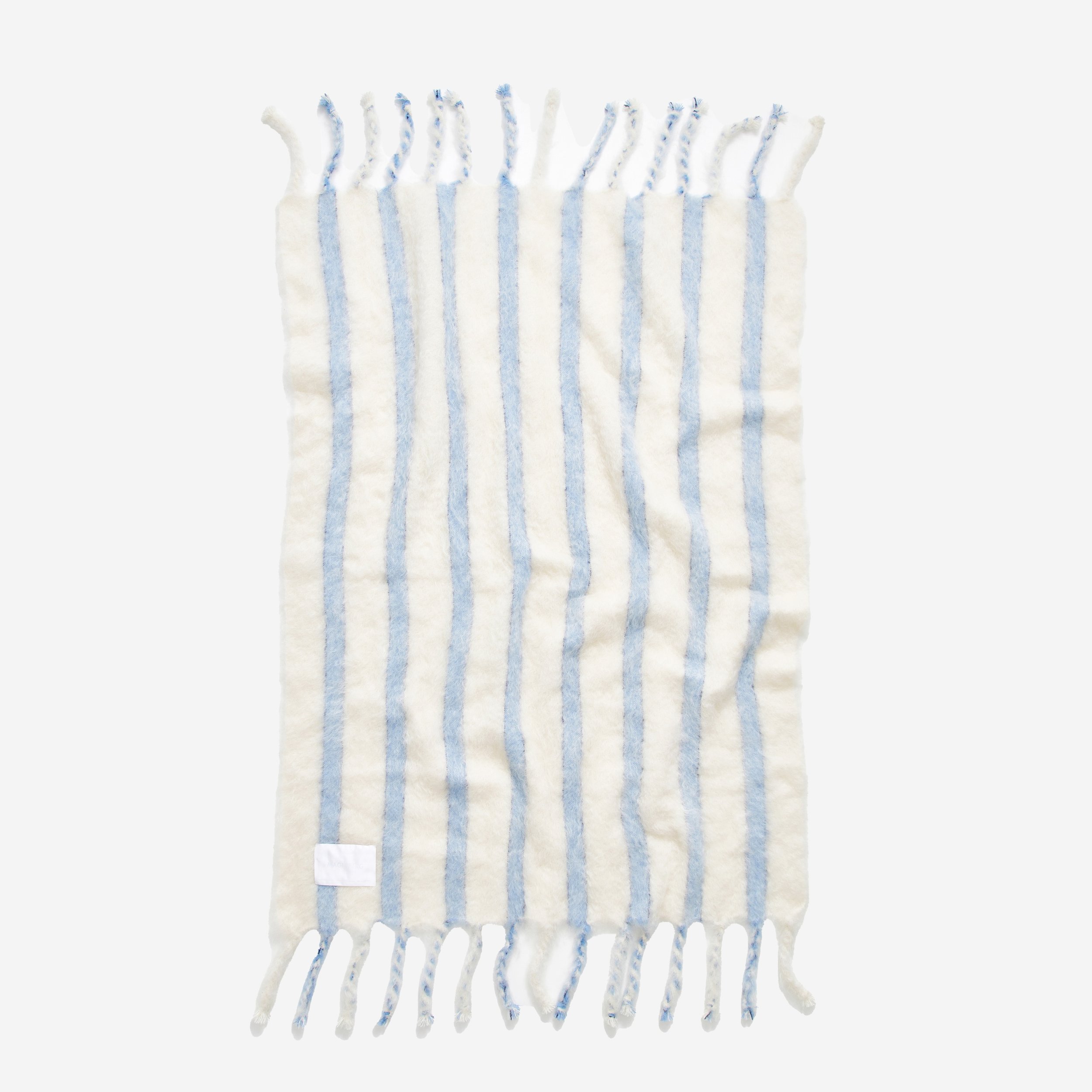 F_710084_C0719_Lady Blanket.jpeg