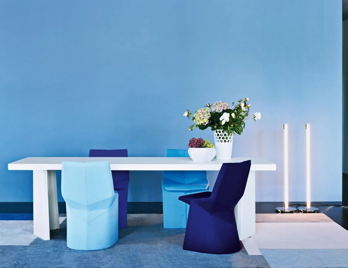 ClassiCon-pallas-table-mars-chair-tube-light-floor-lamp-photo-seelen.jpg