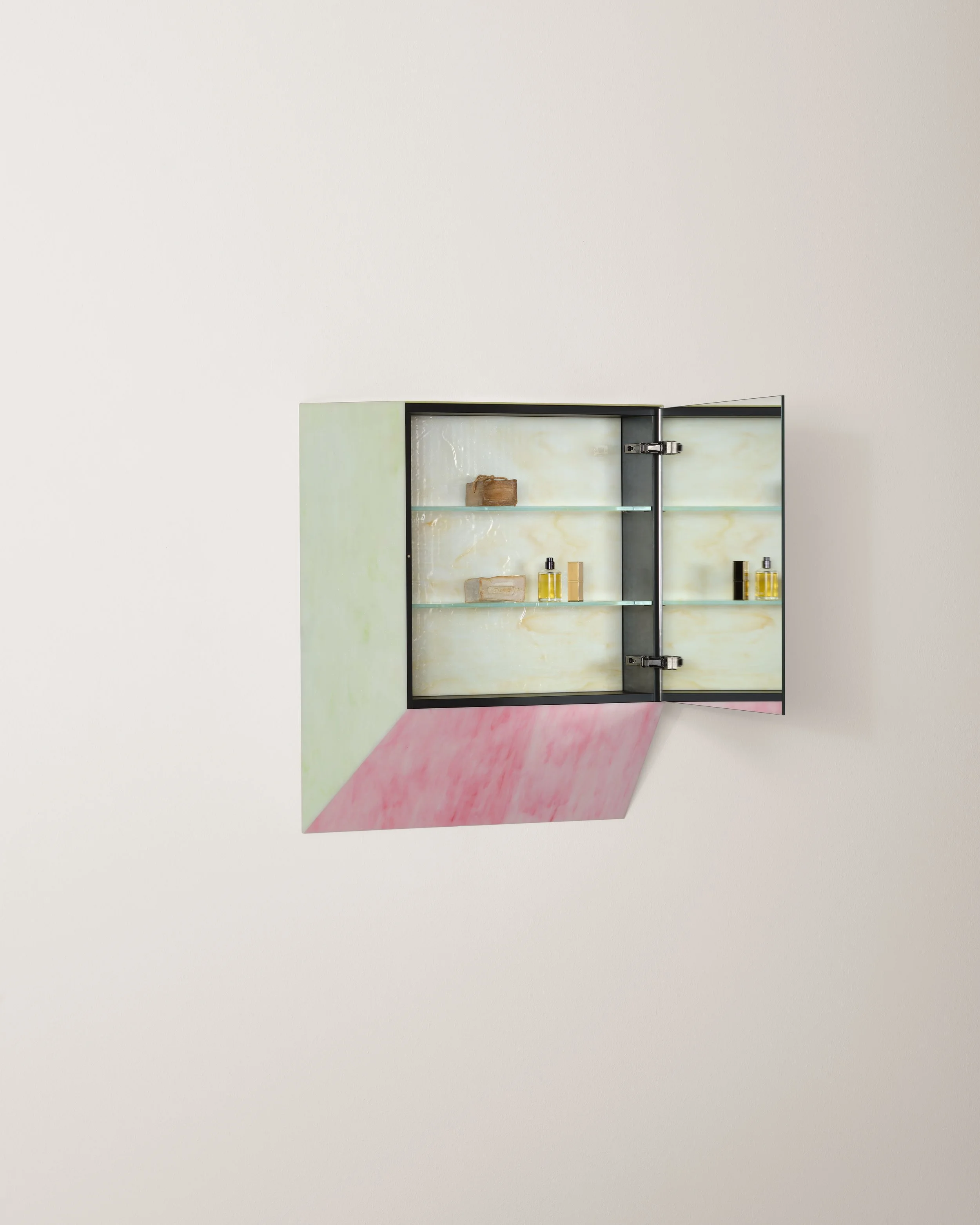 REMIS_PatriciaUrquiola_mirror-cabinet (2).jpg