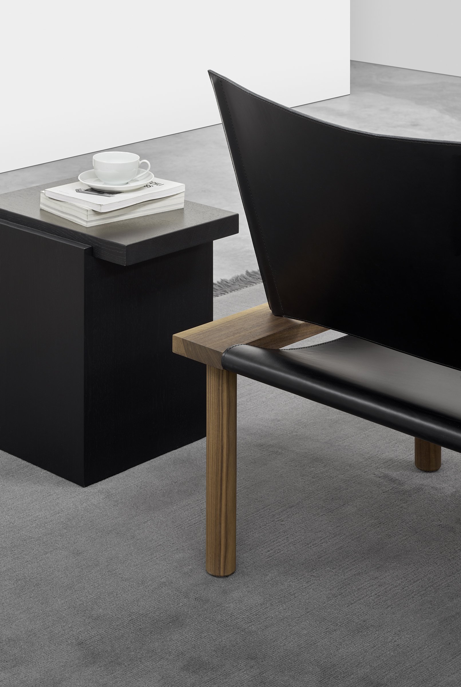 EC06 ILMA_DT02 TORE_CP03 KAVIR_back.jpg