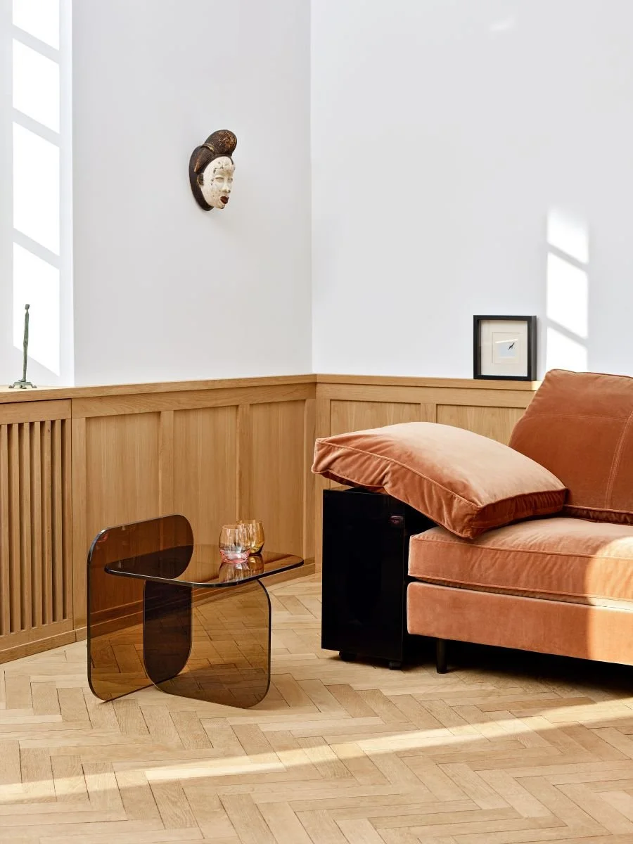 ClassiCon-sol-side-table-lota-sofa-vt-photo-kellermann.jpg