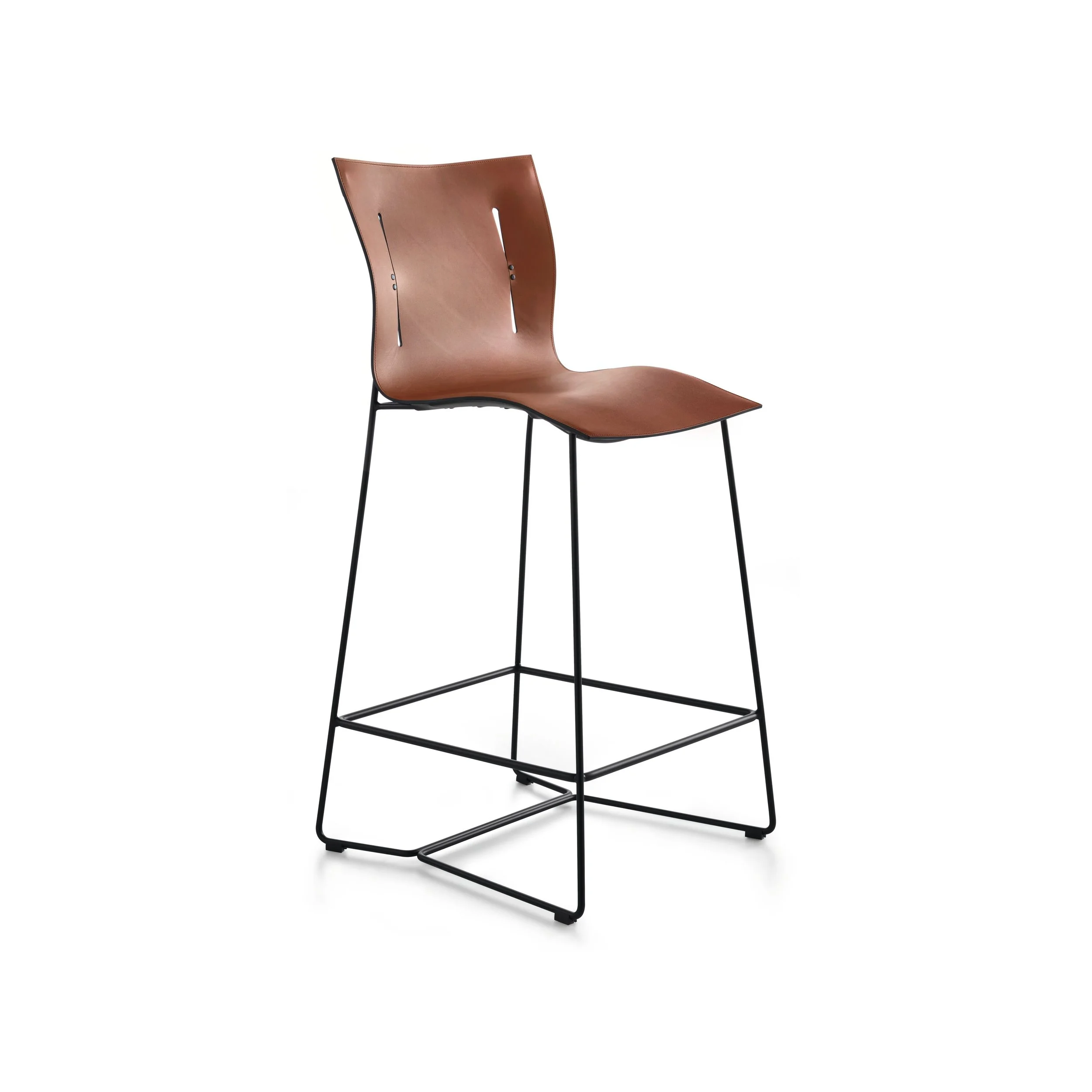 WK_Cuoio_Barstool_001_tif_43c76b61b5.jpg