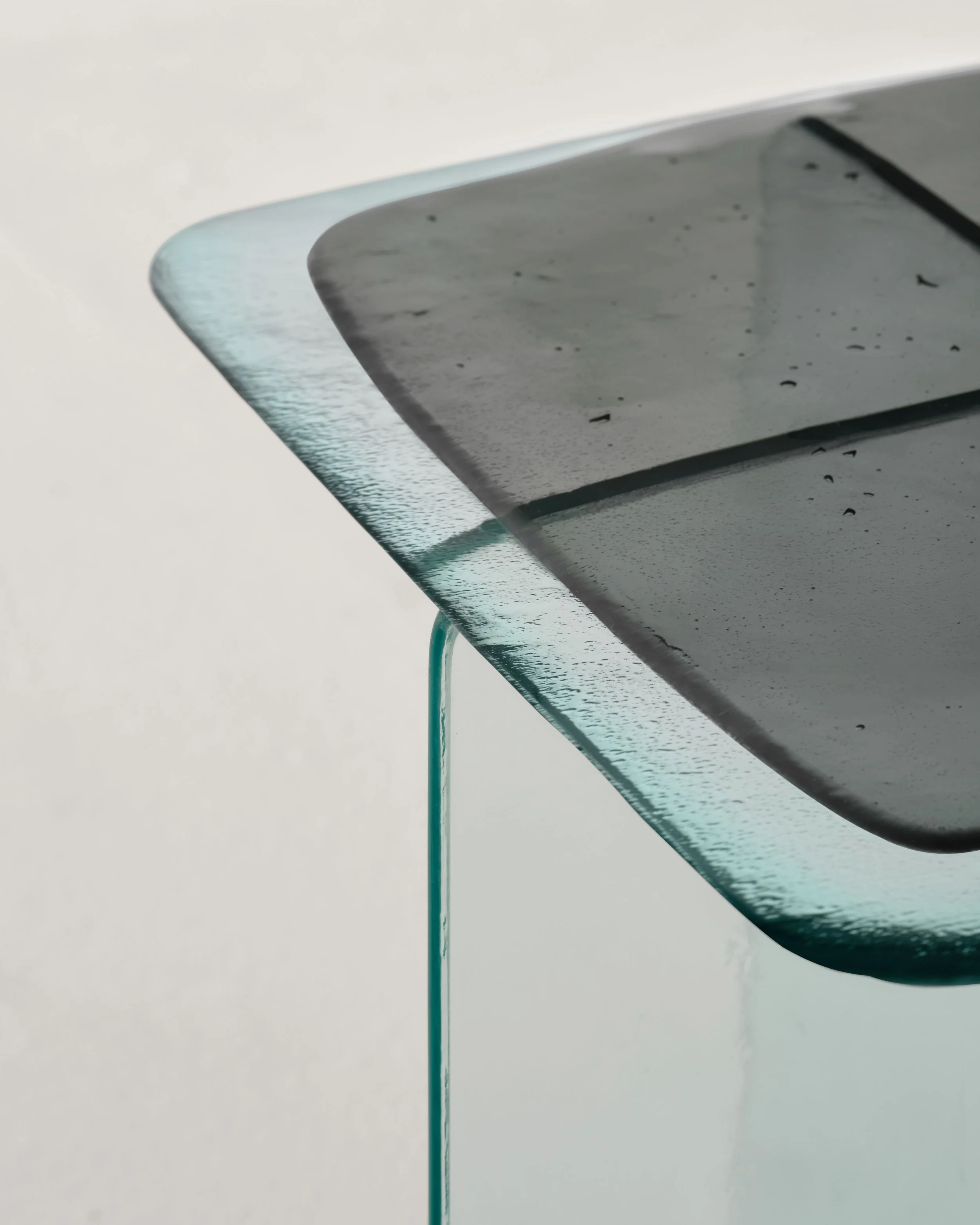 GLACIER_PatriciaUrquiola_low_table (9) .jpg