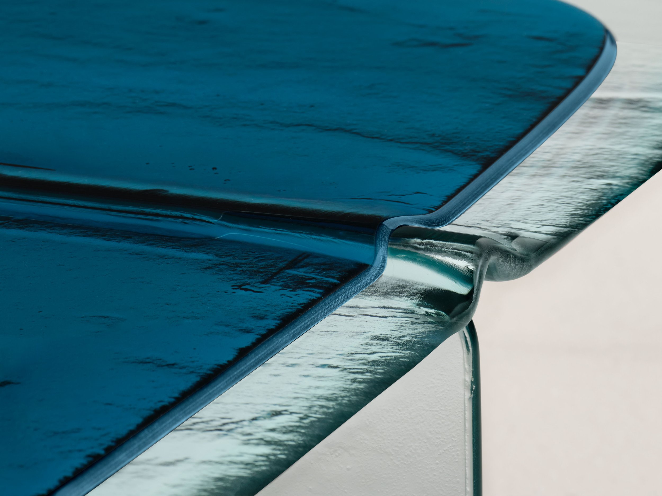 GLACIER_PatriciaUrquiola_low_table (2) .jpg