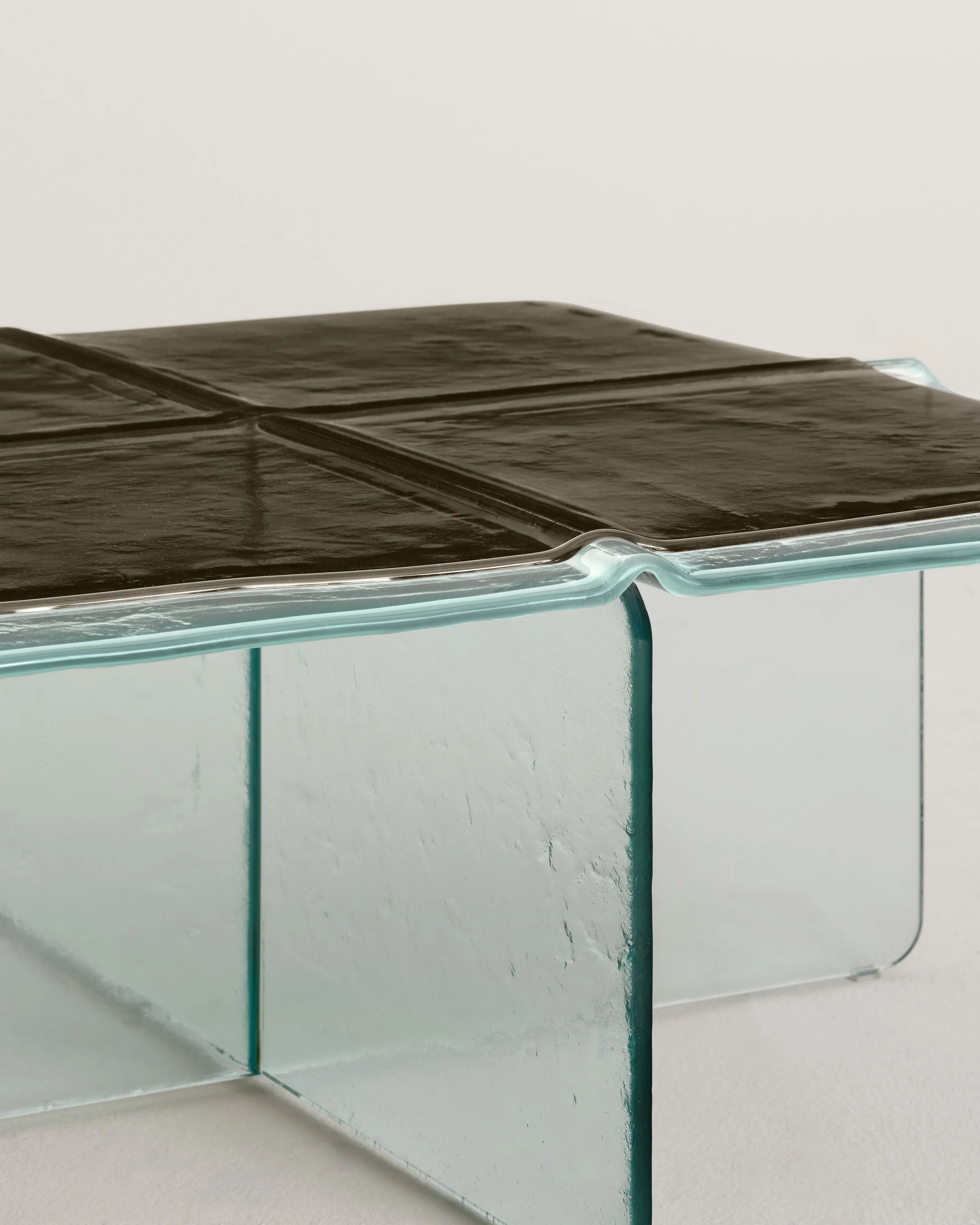 GLACIER_PatriciaUrquiola_low_table (5) .jpg