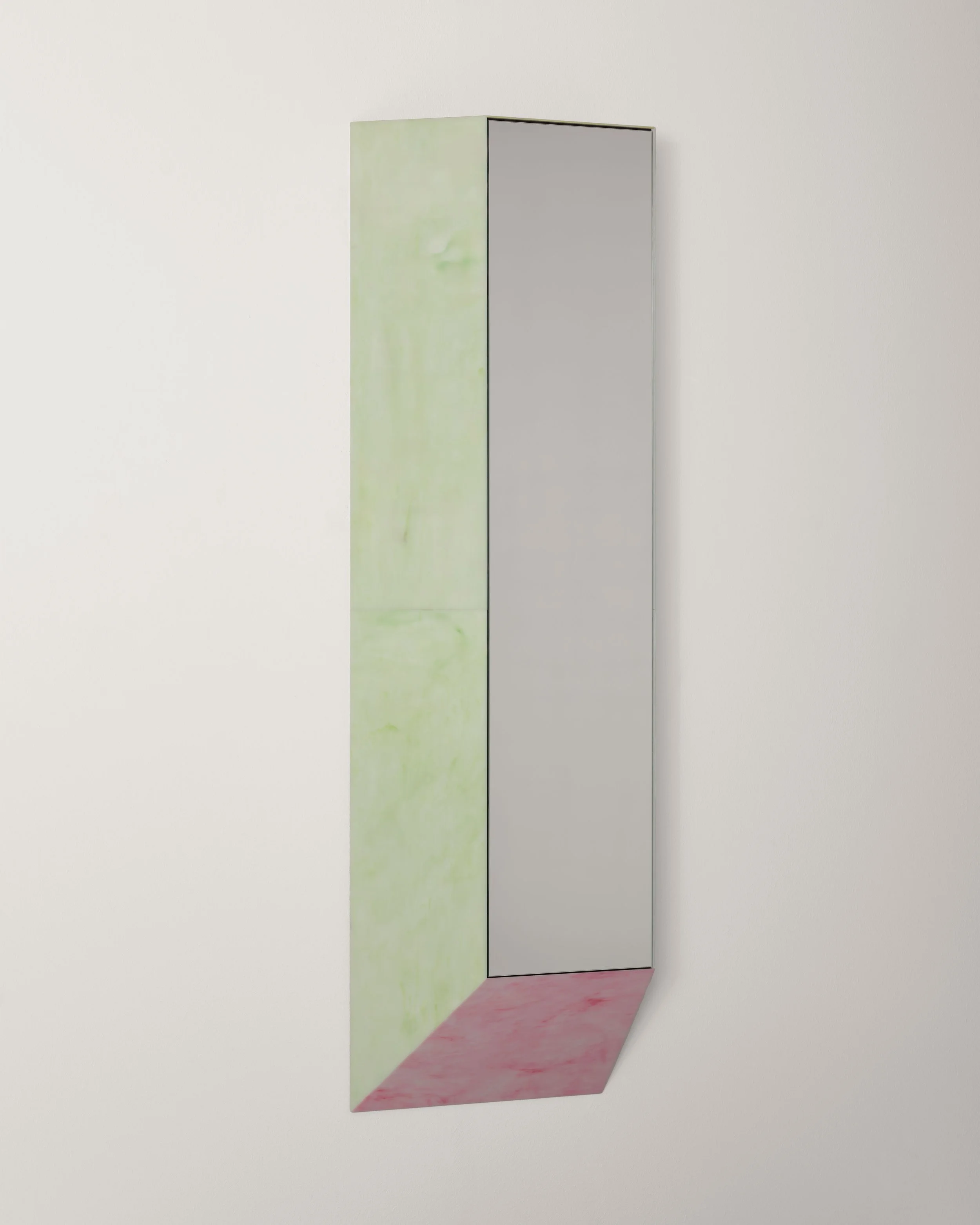 REMIS_PatriciaUrquiola_mirror-cabinet (3).jpg