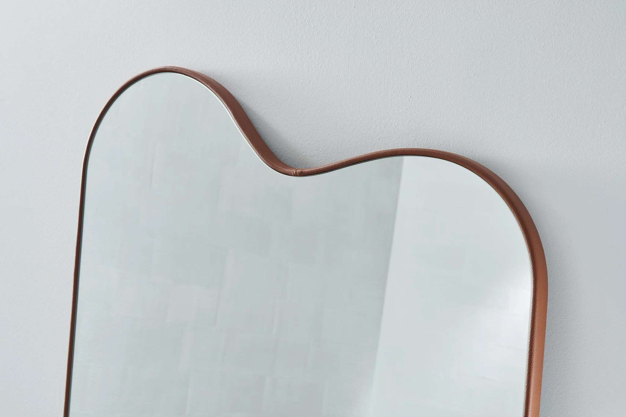 03_OUVERT_Mirror_NapMoc_D.jpg