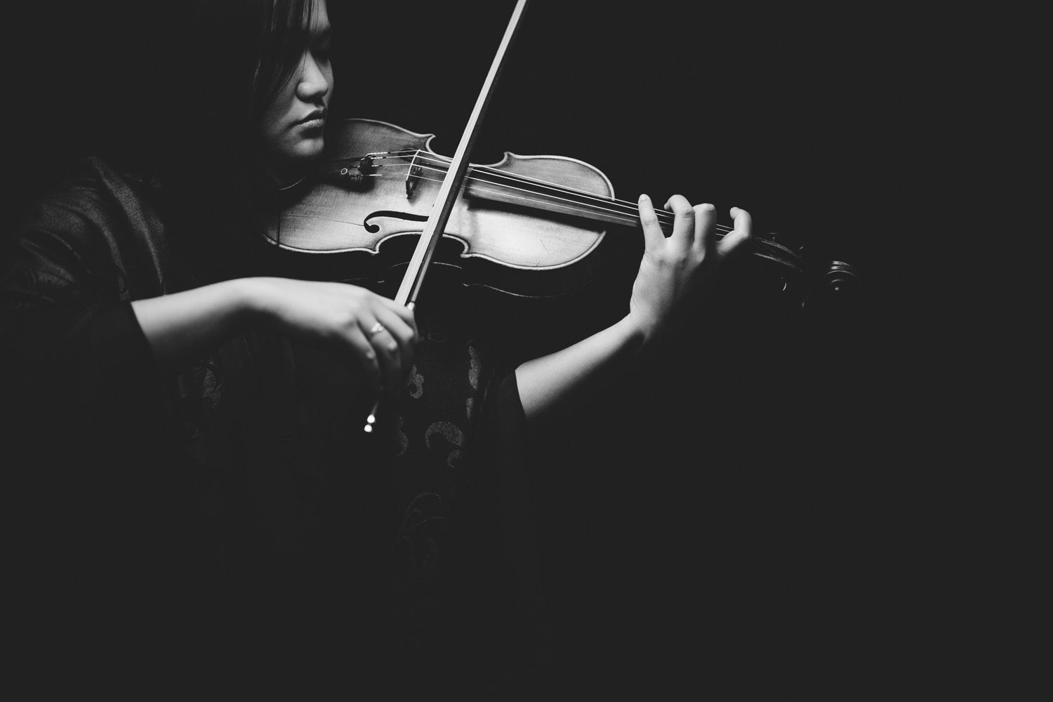 ViolinPortrait-1.jpg