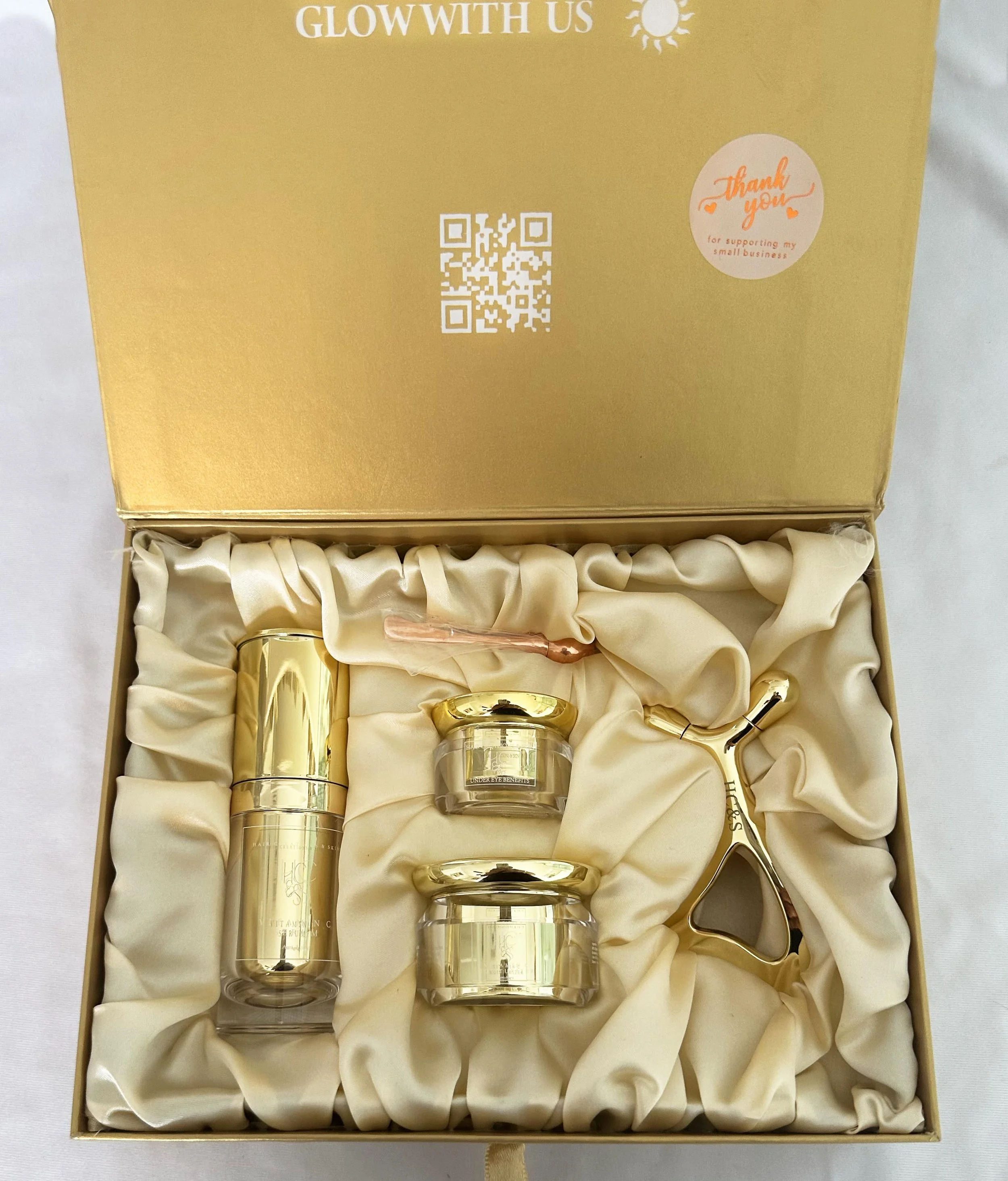 gift box 4.jpg