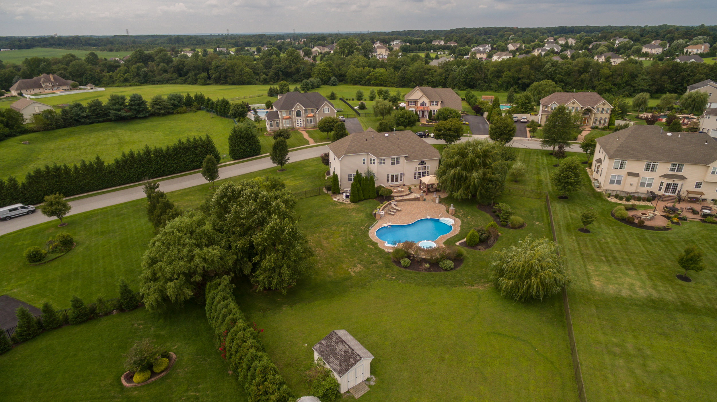 Drone -12 Hunters Creek Cir-10.jpg