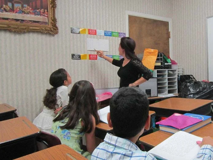 Teaching modern Aramaic, Ileen Younan
