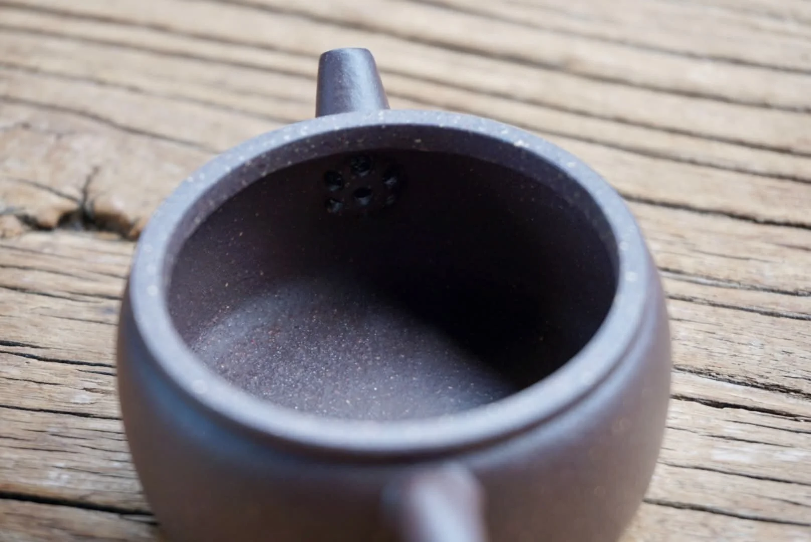 Yixing Lao Zi Ni Mini Han Wa Teapot 3.jpg