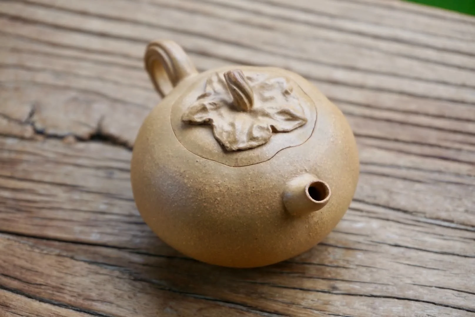 Yixing Duan Ni Persimmon Teapot 4.jpg
