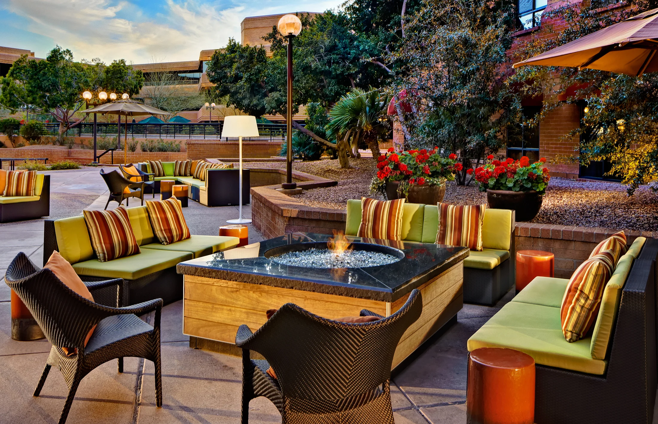 Patio_ Dusk_f_c.jpg