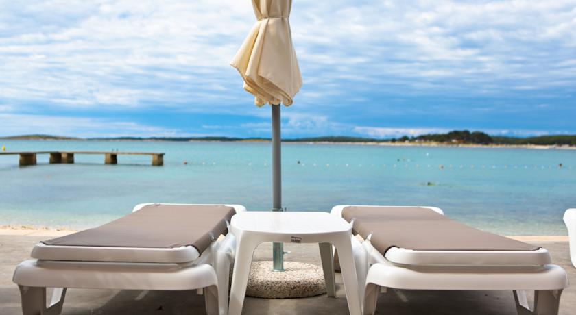 Want time to relax? Make sure you look at the proposed itinerary to see what's planned and how much time you have to explore. A day off within a retreat gives you the chance to put your feet up and relax (or explore, whatever you want). 