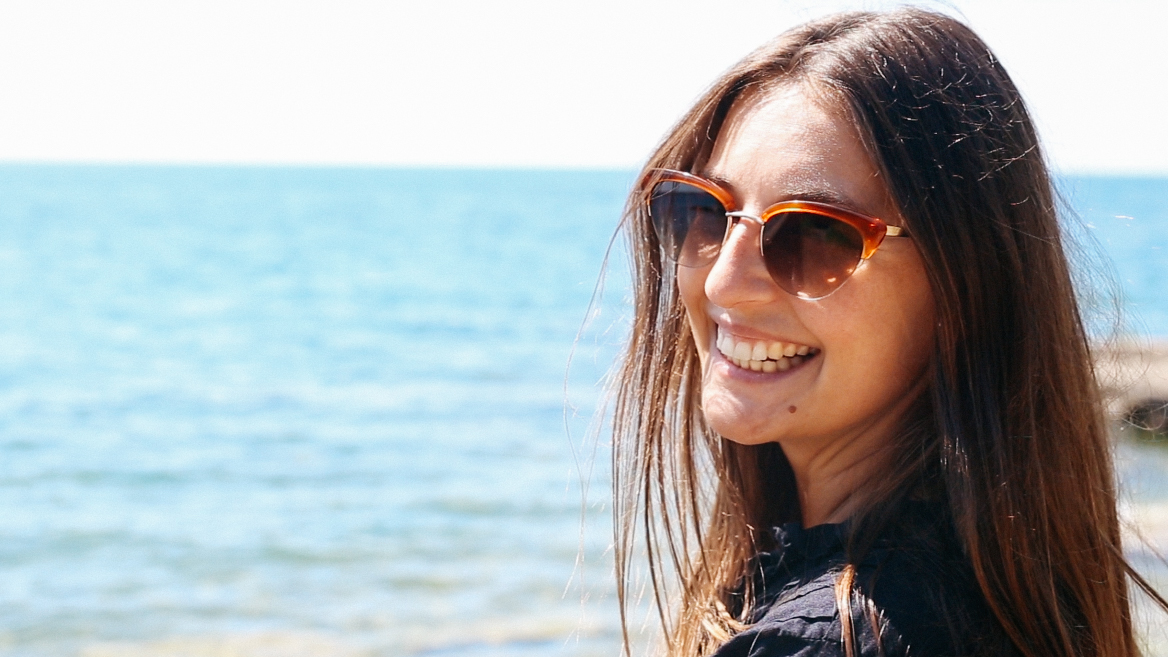 Ashleigh at The Island 