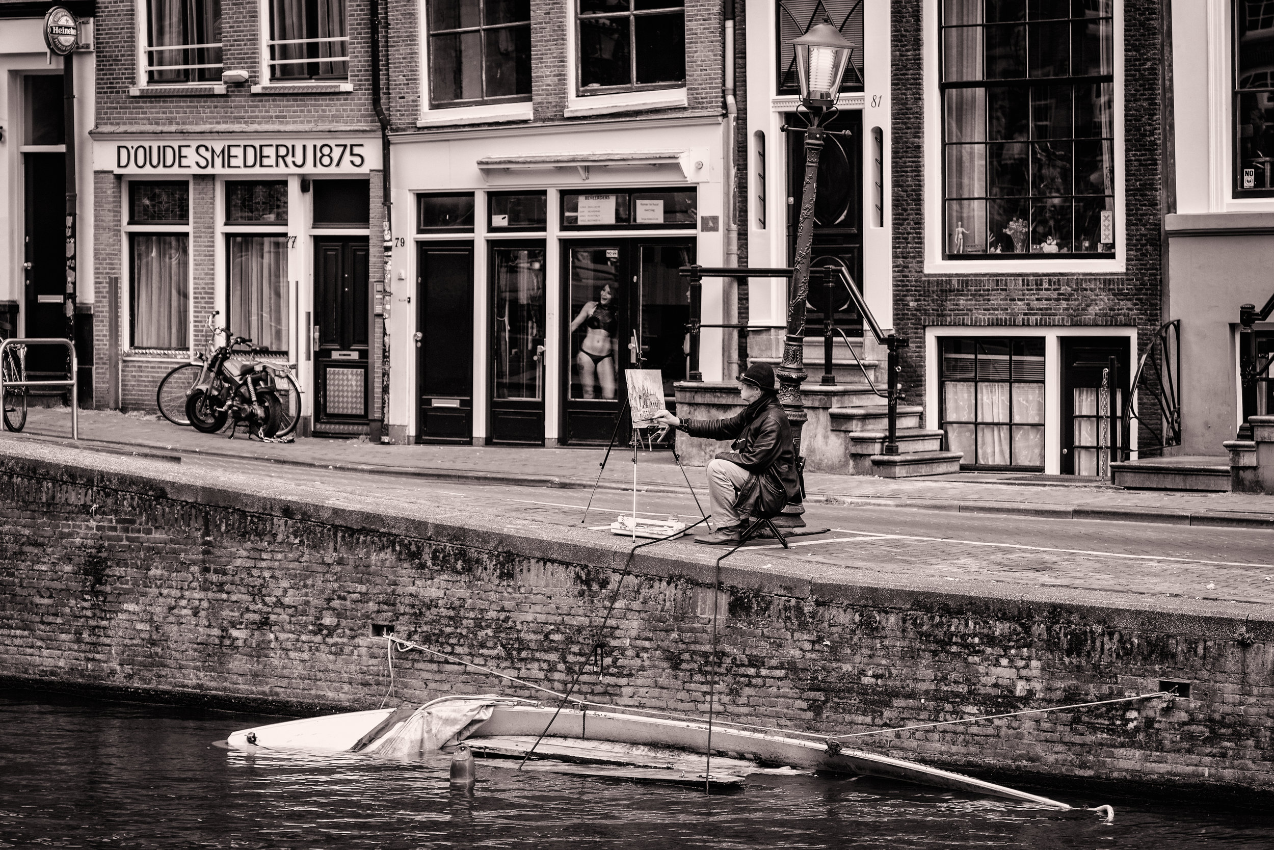 Amsterdam Painter B&W.jpg