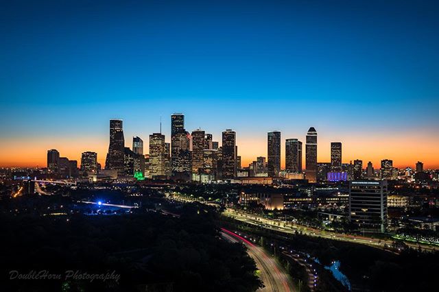 Here's your morning sunrise photo - Happy December Houston!
