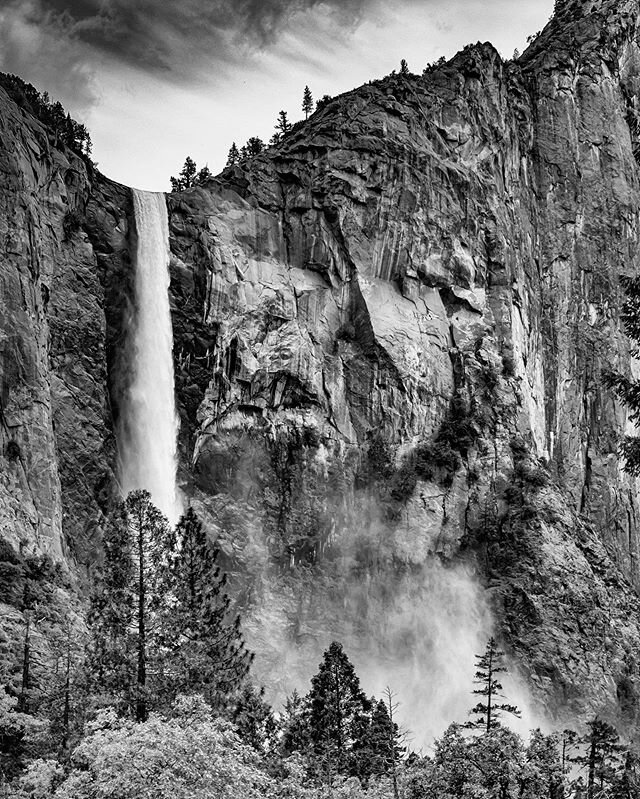 Revisiting some of my old photos and re-editing has been the activity that&rsquo;s been keeping me relatively sane in these crazy times... so... Yosemite National Park, June 11, 2010