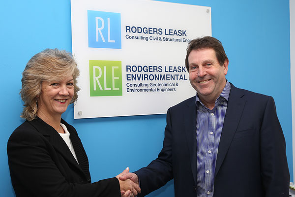 From left to right: Sue Hewish and Andy Leask