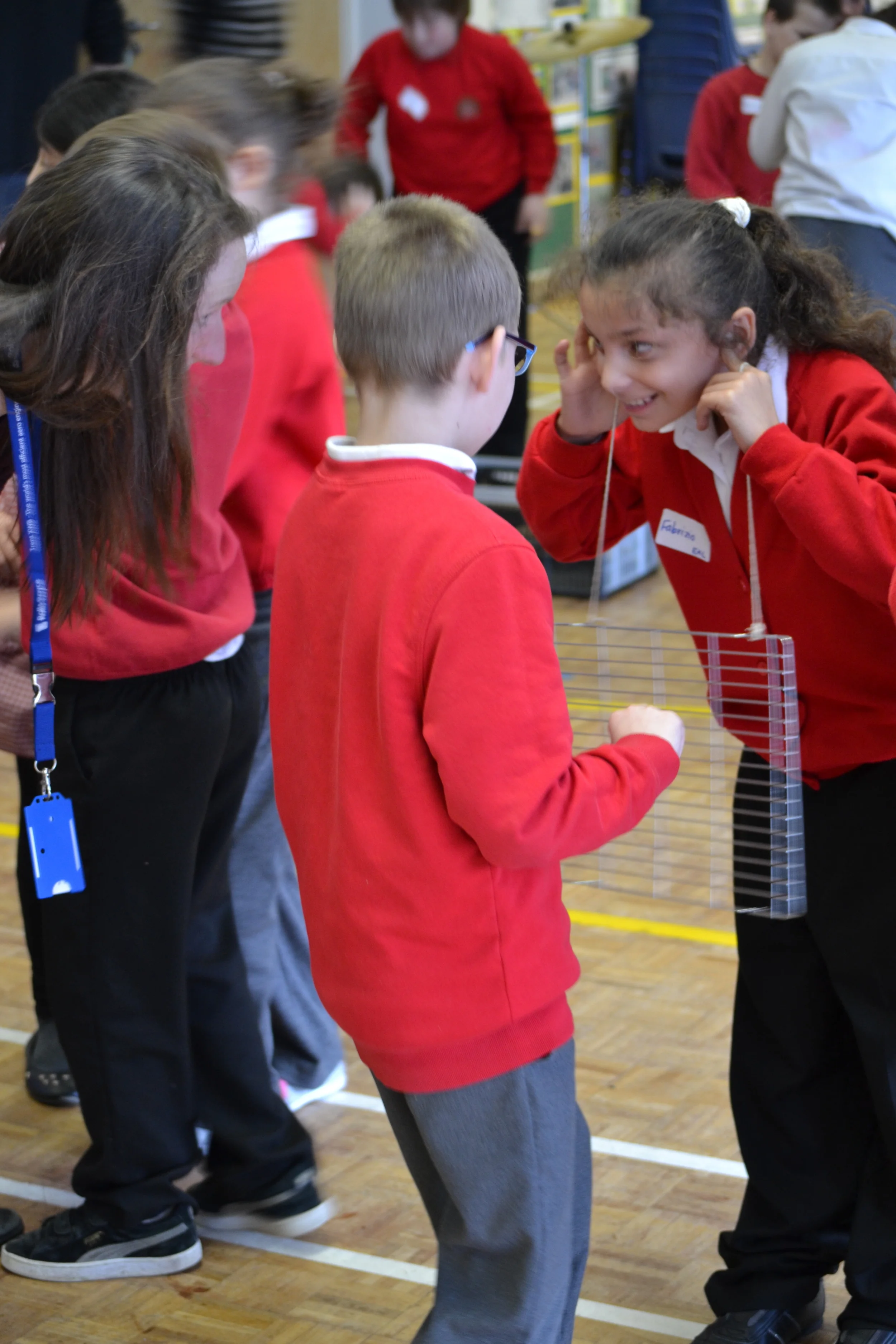 Derby schoolchildren work with Viva and Rolls-Royce on a STEM project exploring how sound waves travel through solid objects.jpg