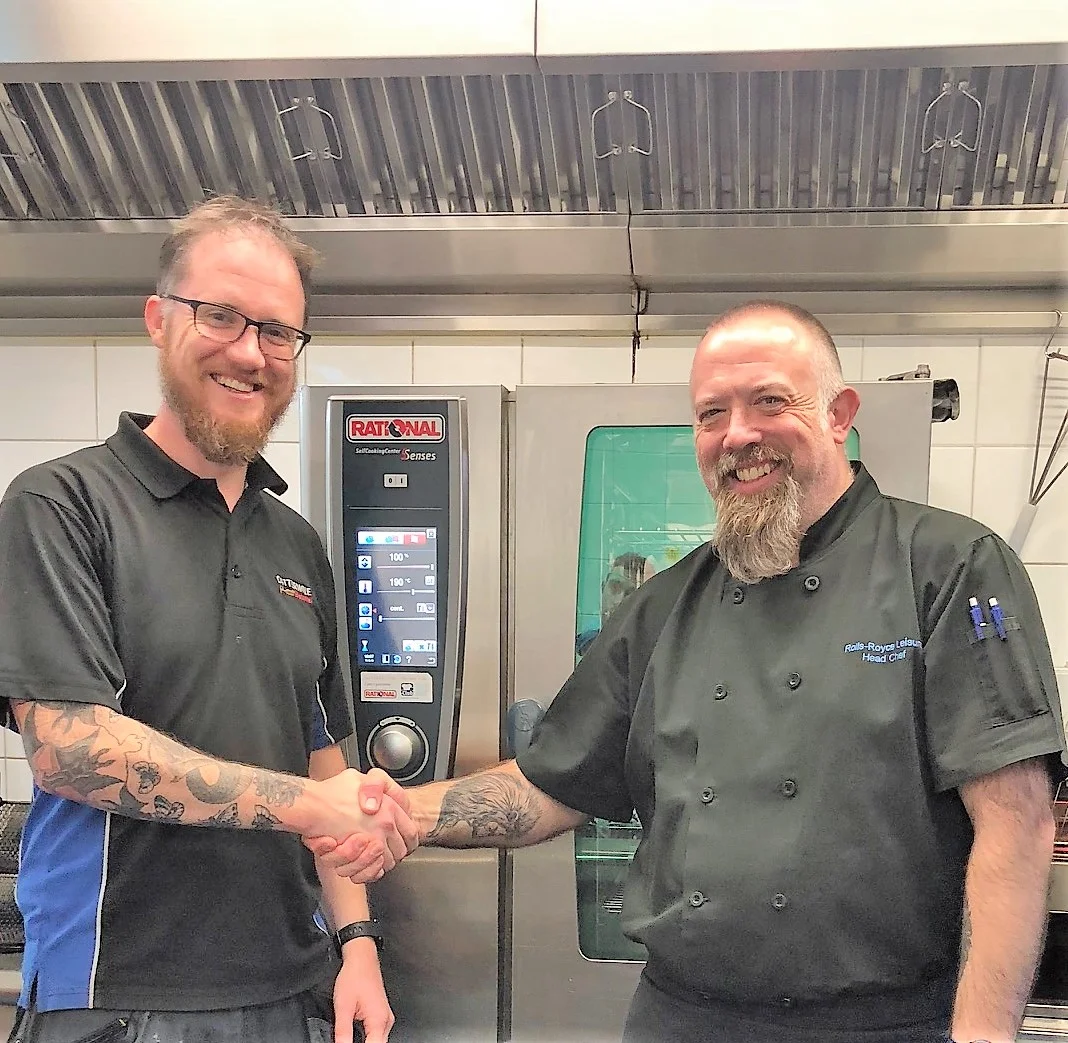 Adam_Cattermole_and_Neil_the_head_chef_RRL.jpg